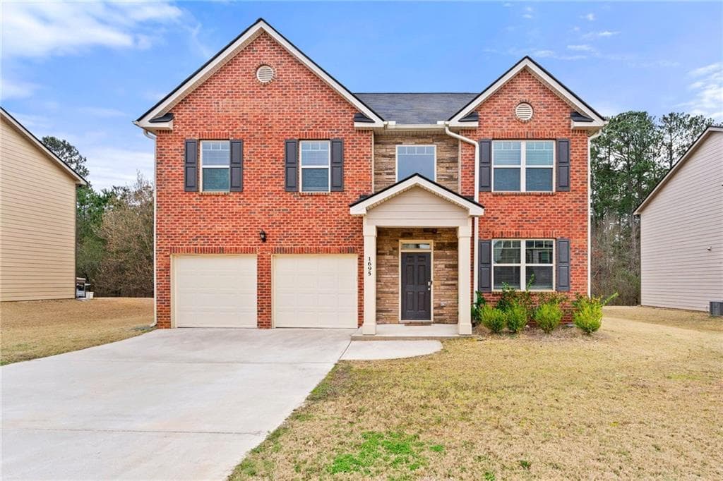 4 bedroom, 3 bathroom single family residence sold at 1695 Beckworth Lane, Hampton, GA 30228