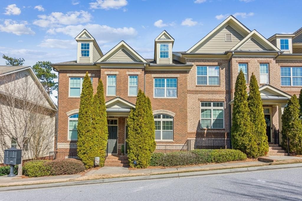 7420 Glisten Avenue, Sandy Springs, GA 30328 — most recent listing photo
