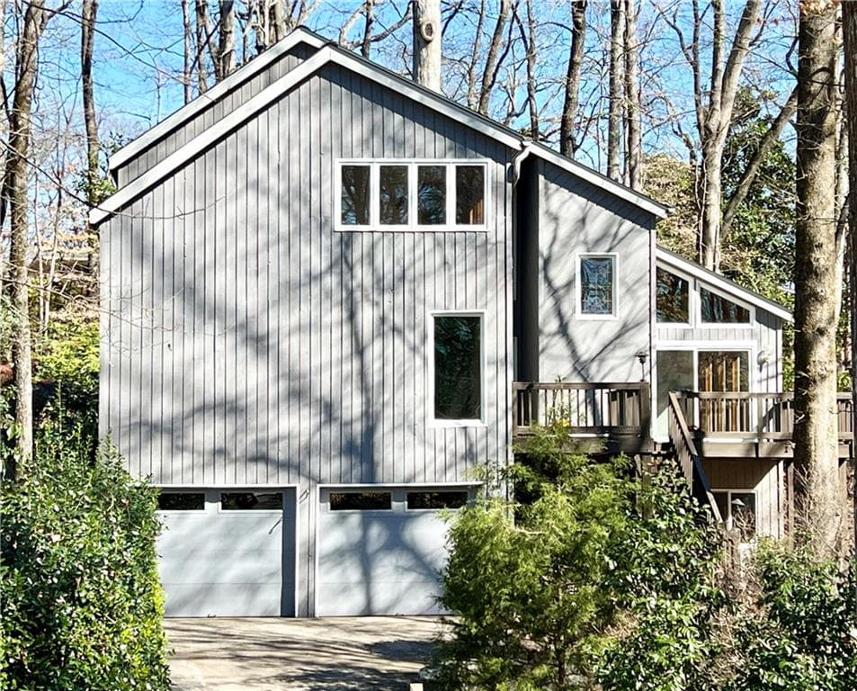 4 bedroom, 3 bathroom single family residence sold at 566 Hickory Hills Court, Stone Mountain, GA 30083