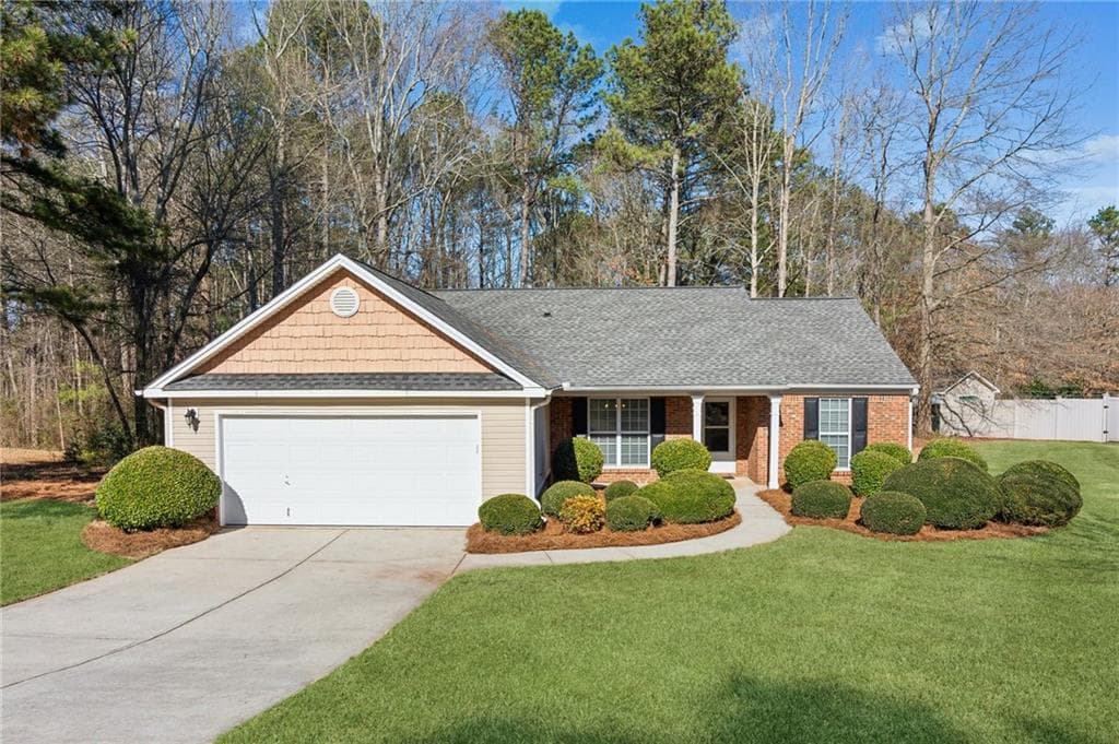 3 bedroom, 2 bathroom single family residence sold at 1005 Bowman Way, Winder, GA 30680
