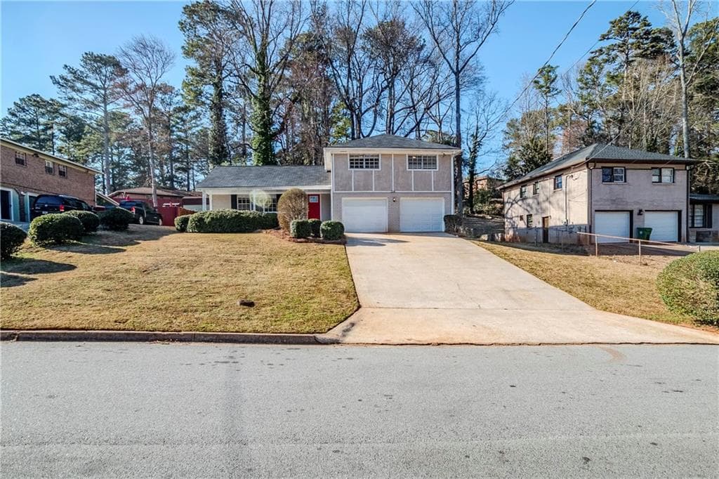 2236 Chestnut Hill Circle, Decatur, GA 30032 — most recent listing photo
