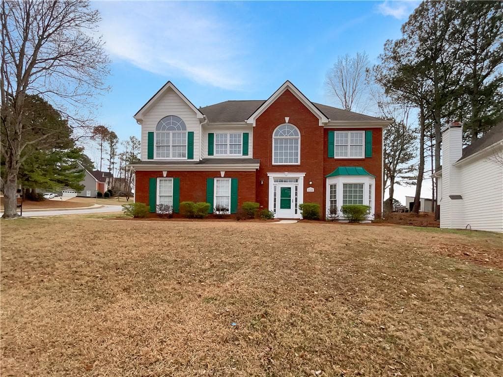 5 bedroom, 3 bathroom, 2,318 sq ft single family residence sold at 2180 Sugarbirch Drive, Grayson, GA 30044