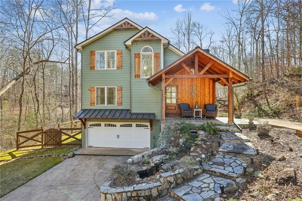 3 bedroom, 2 bathroom single family residence sold at 199 Herman Sosebee Road, Dawsonville, GA 30534