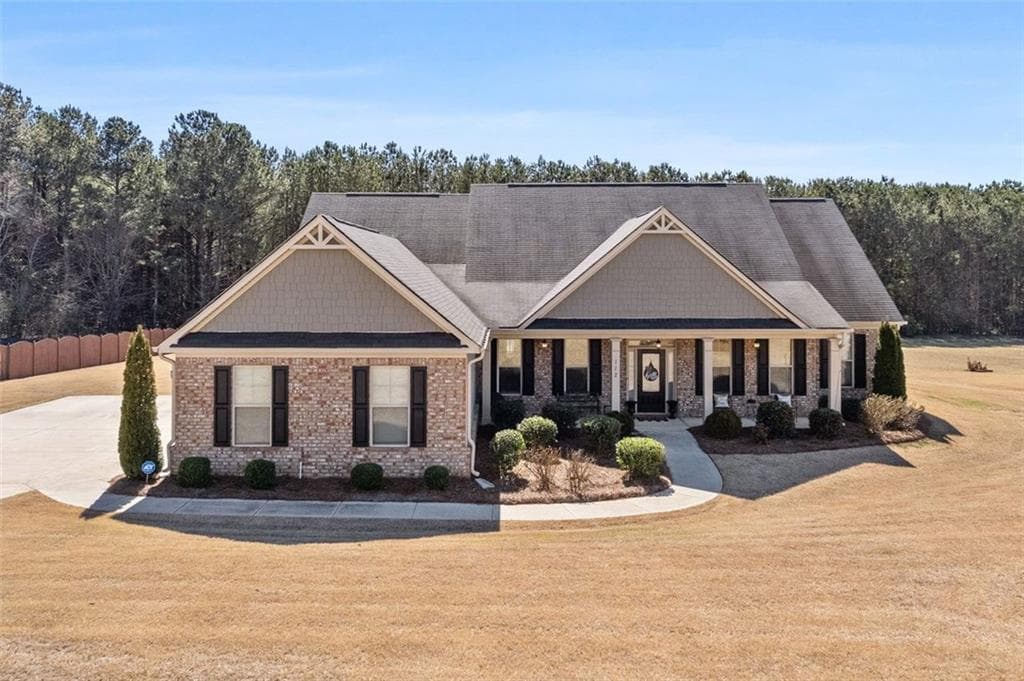 4 bedroom, 4 bathroom single family residence sold at 112 Standford Drive, Mcdonough, GA 30252