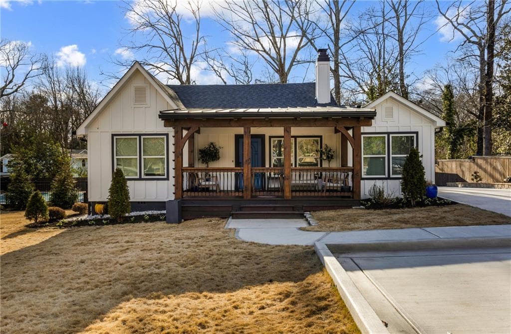 4 bedroom, 3 bathroom single family residence sold at 6687 Florence Drive, Lithia Springs, GA 30122