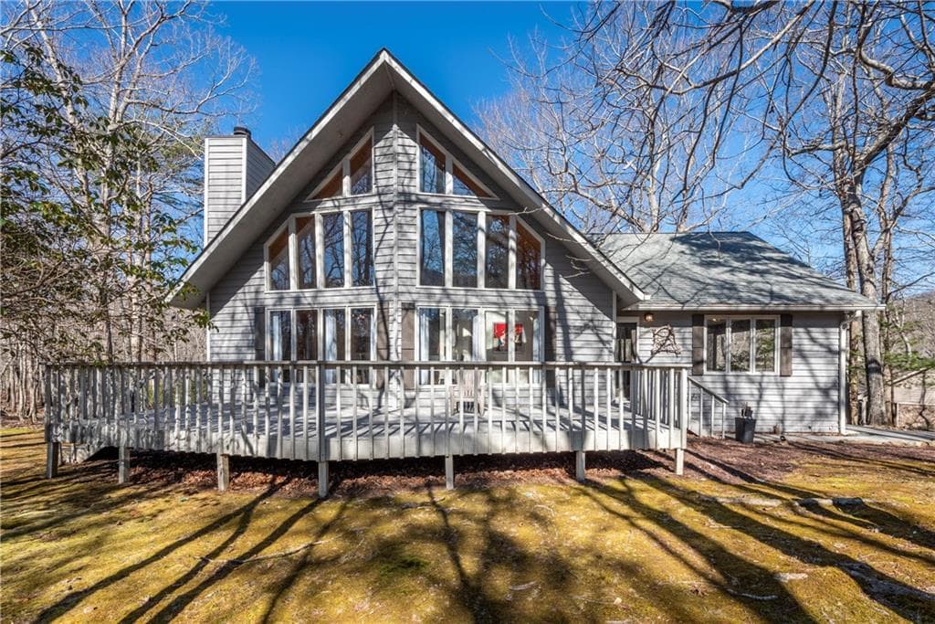 3 bedroom, 3 bathroom single family residence sold at 11 Crooked Creek Trace, Jasper, GA 30143