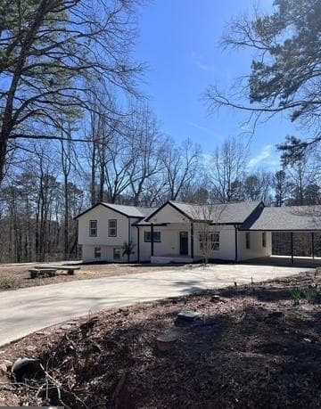 3 bedroom, 4 bathroom single family residence sold at 474 Easy Street, Toccoa, GA 30577