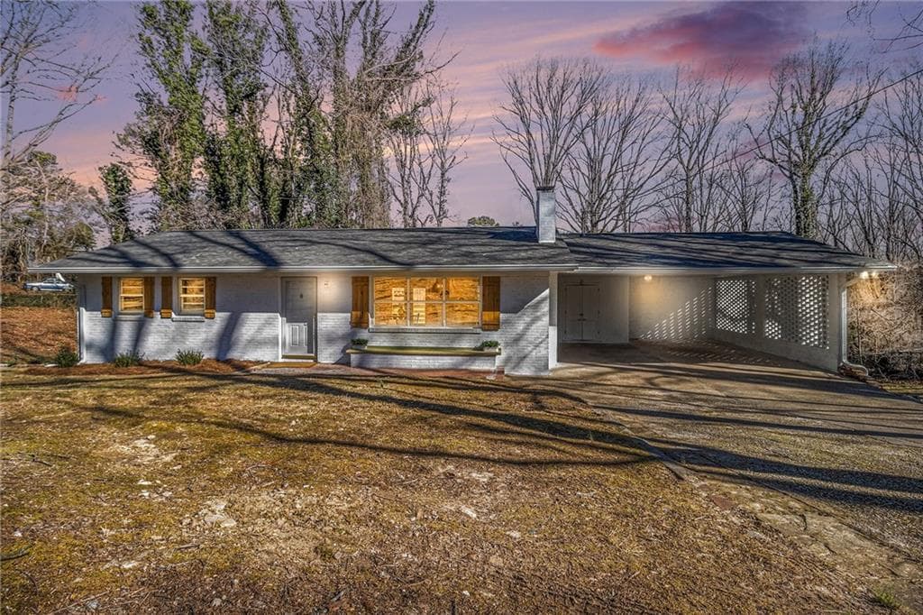 2 bedroom, 1 bathroom single family residence sold at 4326 Newton Circle, Douglasville, GA 30134