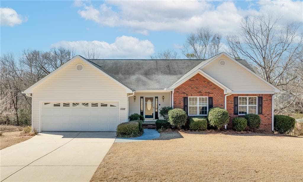 3 bedroom, 2 bathroom, 1,888 sq ft single family residence sold at 3322 Barry Lane, Gainesville, GA 30506