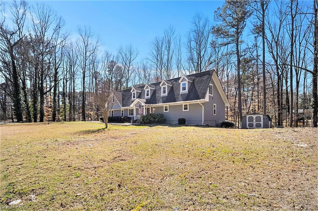 487 Glendale Court, Stone Mountain, GA 30087 — most recent listing photo