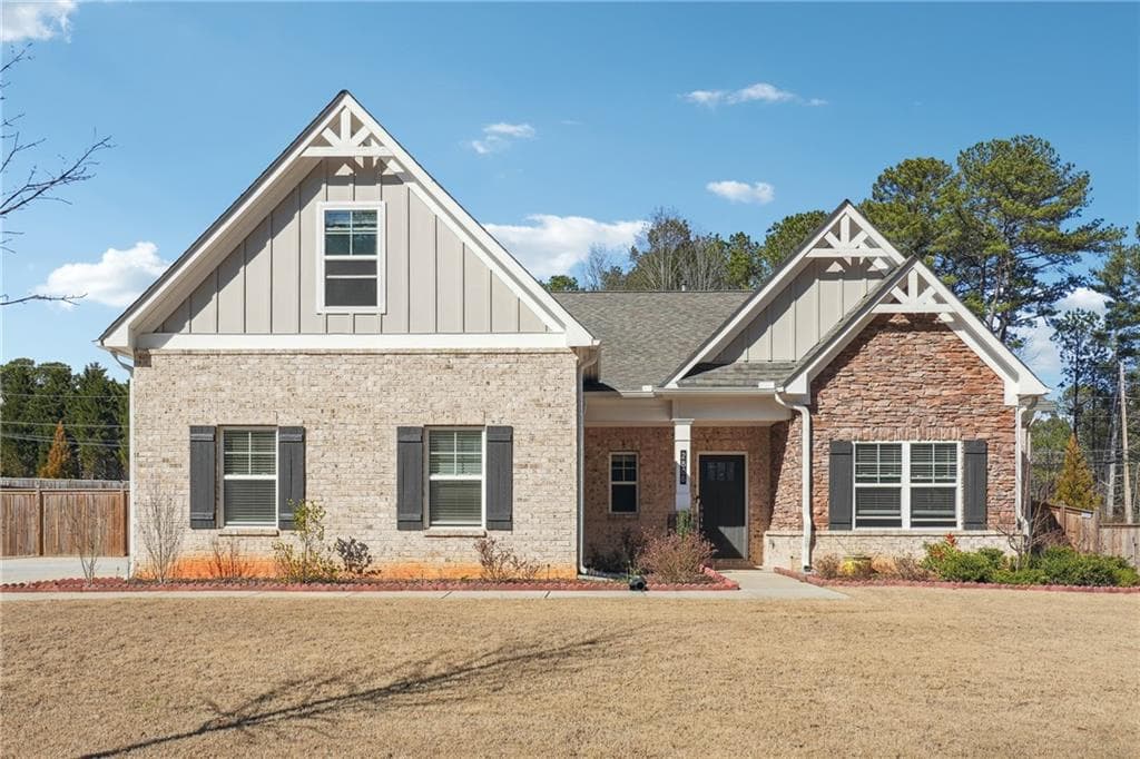 4 bedroom, 4 bathroom single family residence sold at 2808 Blandwood Road, Marietta, GA 30064