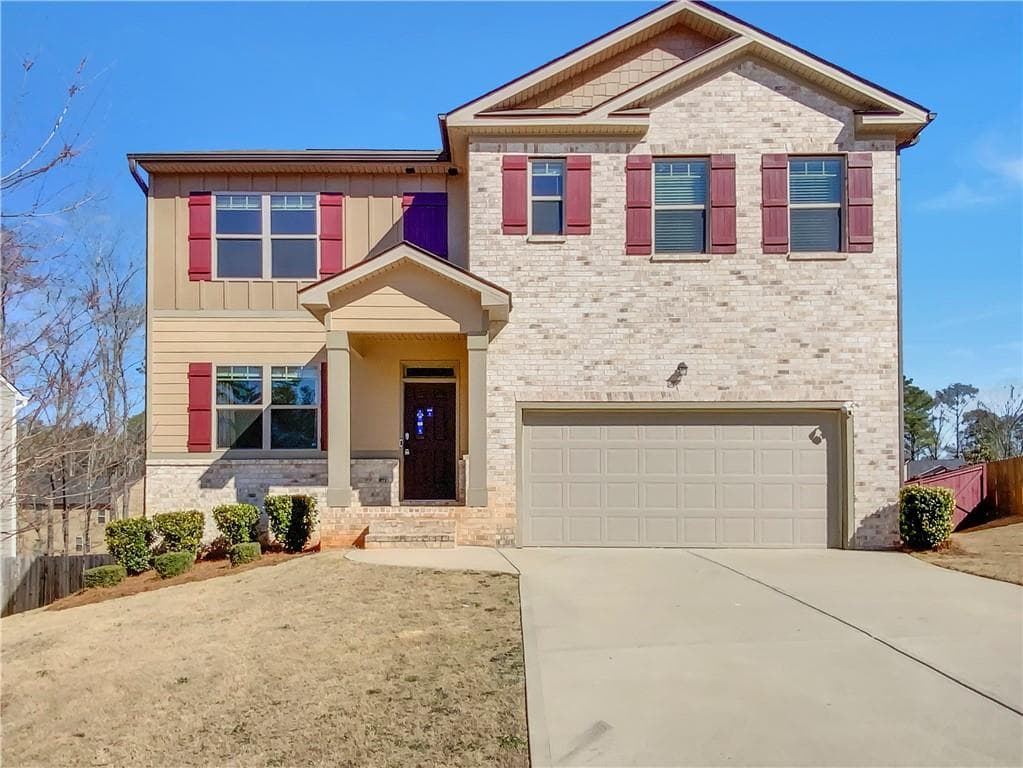 6 bedroom, 3 bathroom single family residence sold at 8120 Berrywood Court, Covington, GA 30014