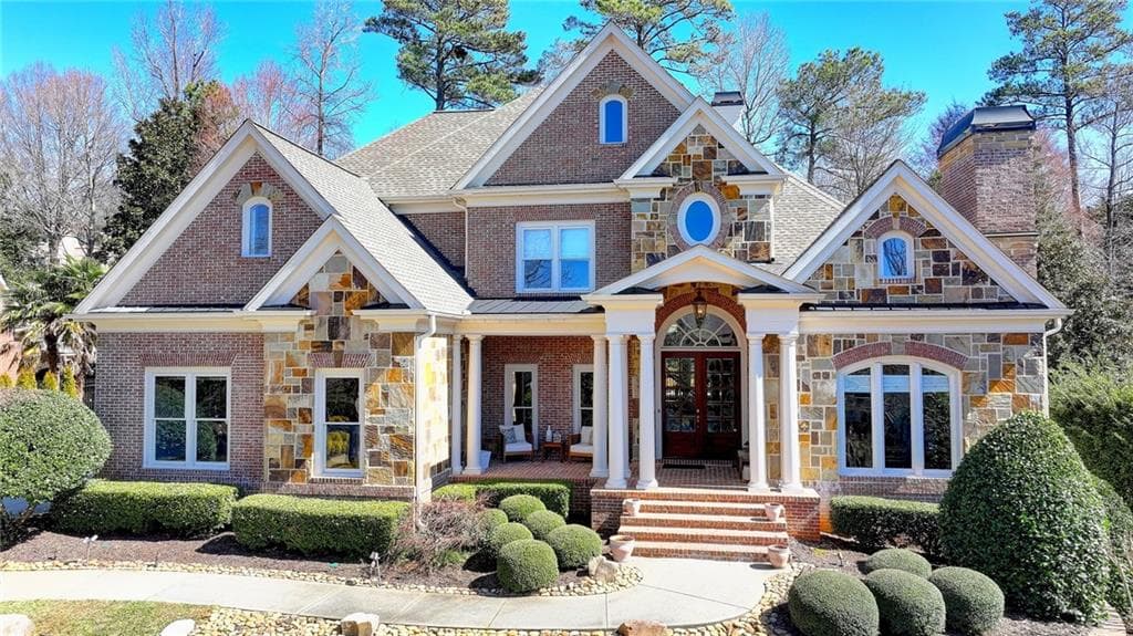 6 bedroom, 6 bathroom single family residence sold at 2892 Darlington Run, Duluth, GA 30097