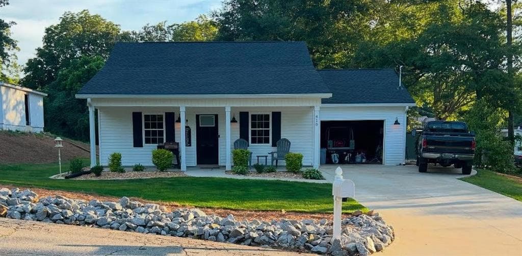 1 bedroom, 1 bathroom single family residence sold at 410 Georgia Ave North, Bremen, GA 30110