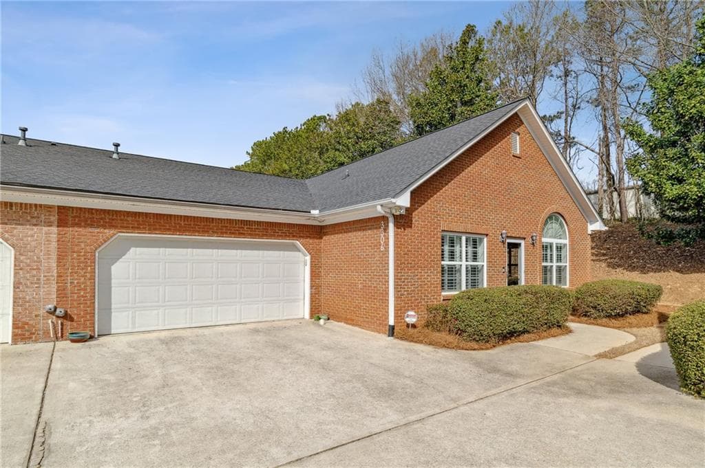 3306 Raes Creek Road 16, Marietta, GA 30008 — most recent listing photo