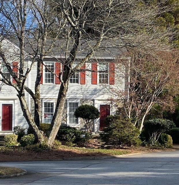 3 bedroom, 3 bathroom, 1,408 sq ft townhouse sold at 3980 BAYSIDE Circle, Atlanta, GA 30340
