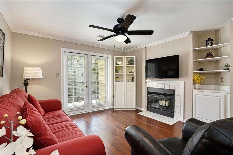 1 bedroom, 1 bathroom, 696 sq ft condominium sold at 3655 Habersham Road 226-A, Atlanta, GA 30305