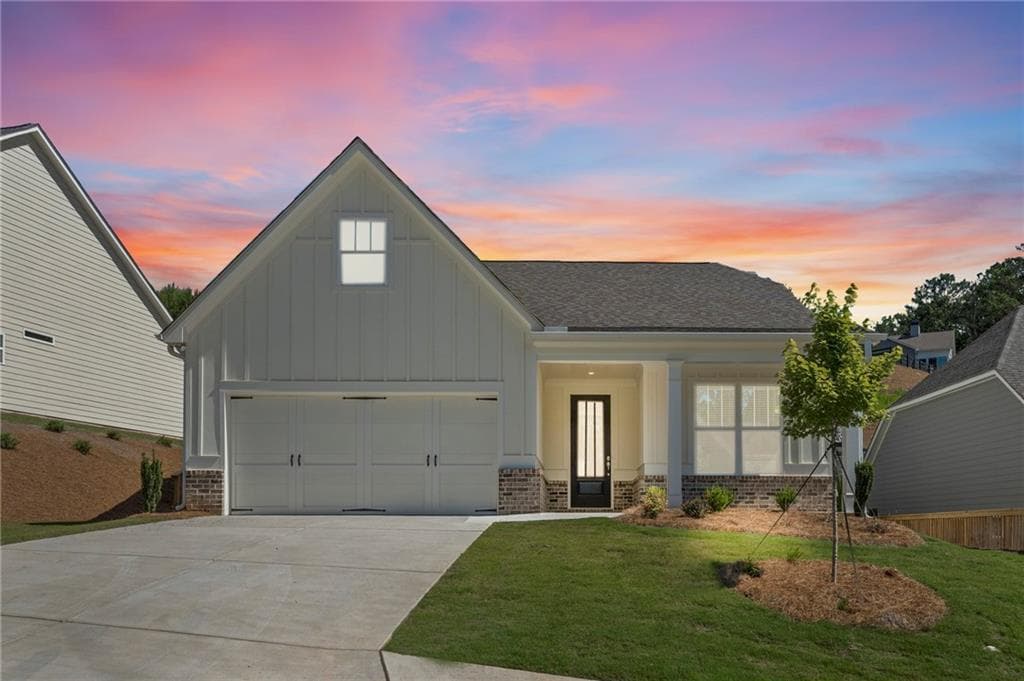 2 bedroom, 2 bathroom single family residence sold at 249 Azalea Crossing, Dallas, GA 30132