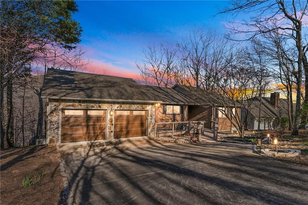 130 Starcross Lane, Jasper, GA 30143 — most recent listing photo