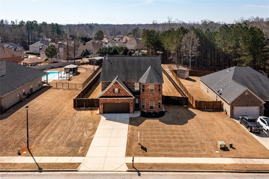 5 bedroom, 3 bathroom single family residence sold at 260 Kyndal Drive, Hampton, GA 30228
