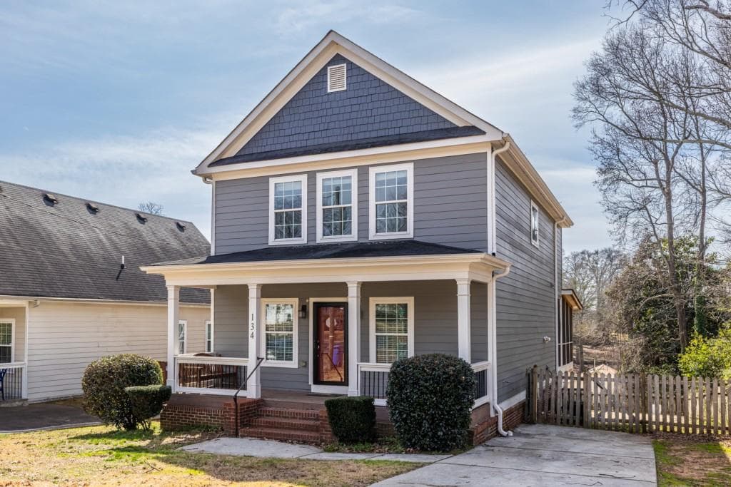 4 bedroom, 3 bathroom single family residence sold at 134 Turman Avenue, Atlanta, GA 30315