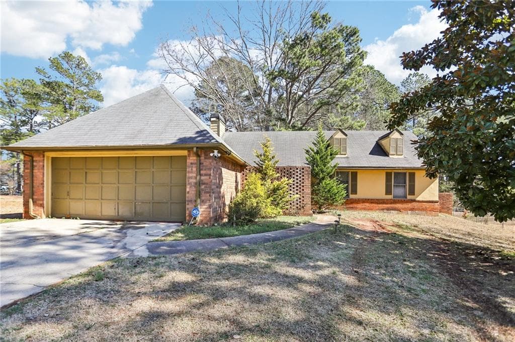 3 bedroom, 2 bathroom single family residence sold at 60 Mountain View Circle, Covington, GA 30016