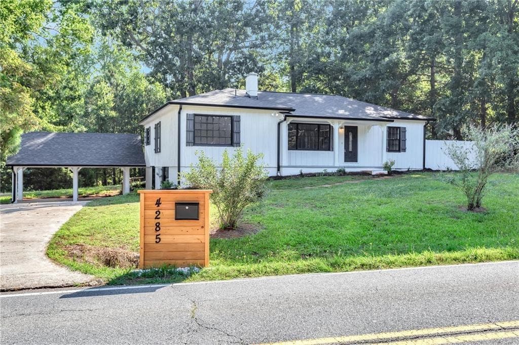 3 bedroom, 2 bathroom single family residence sold at 4285 Hurt Bridge Road, Cumming, GA 30028