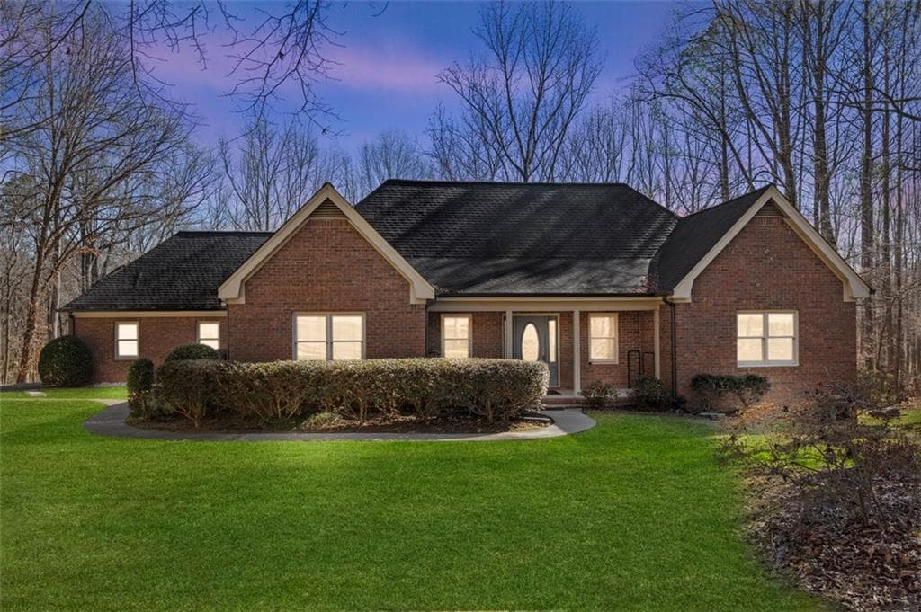 4 bedroom, 3 bathroom single family residence sold at 3107 Hammock Creek Court, Conyers, GA 30012
