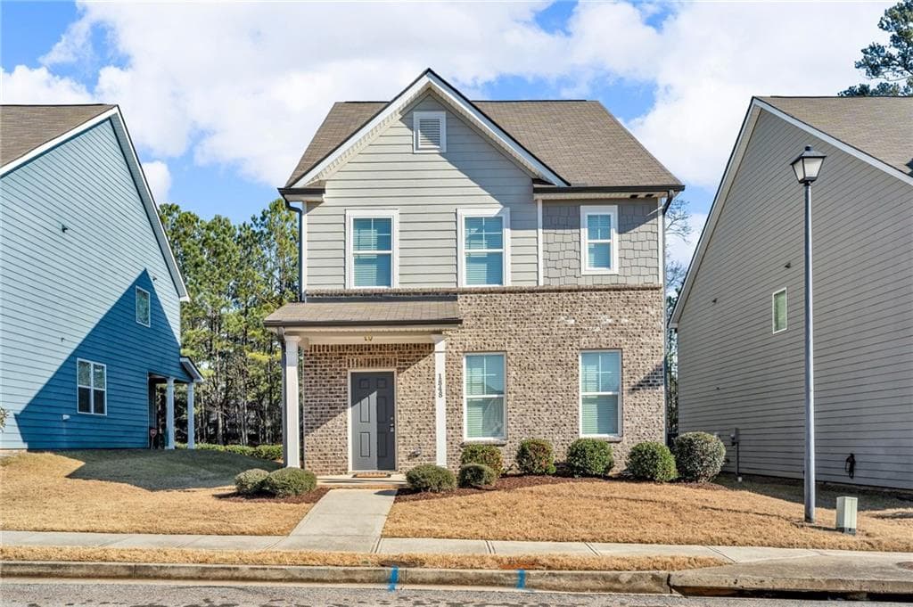 3 bedroom, 3 bathroom single family residence sold at 1848 Laurel Green Way, Atlanta, GA 30344