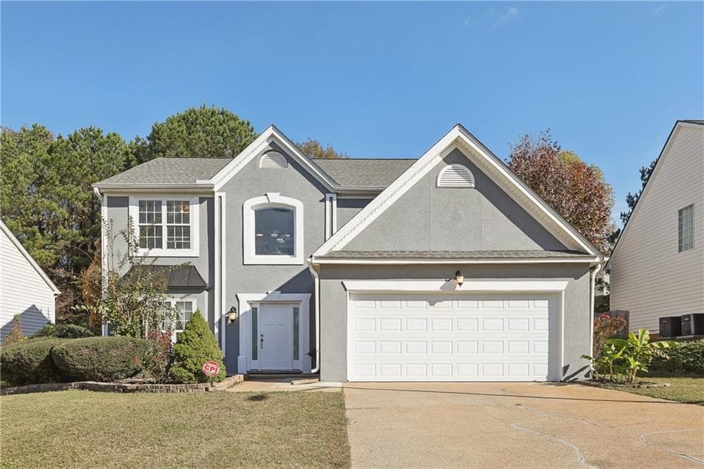 3 bedroom, 3 bathroom single family residence sold at 2715 Chelwick Drive, Marietta, GA 30008