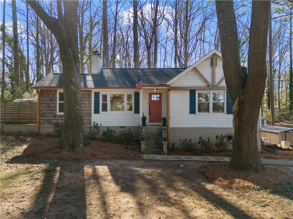 3 bedroom, 2 bathroom single family residence sold at 2746 Hedgewood Drive, Atlanta, GA 30311