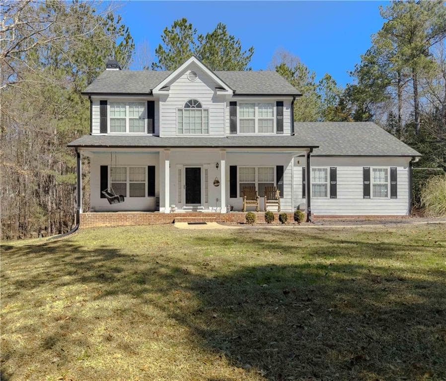 4 bedroom, 3 bathroom single family residence sold at 815 Lake Stone Lea Drive, Oxford, GA 30054