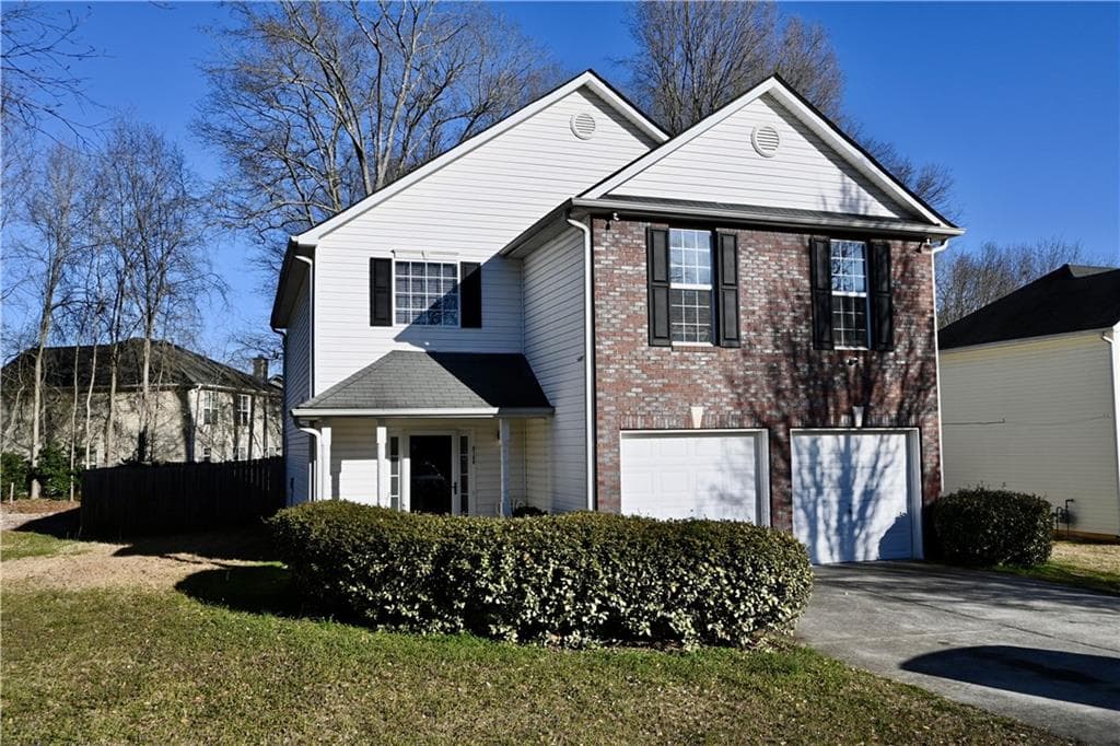 3 bedroom, 3 bathroom single family residence sold at 9100 Bob Jackson Drive, Jonesboro, GA 30238
