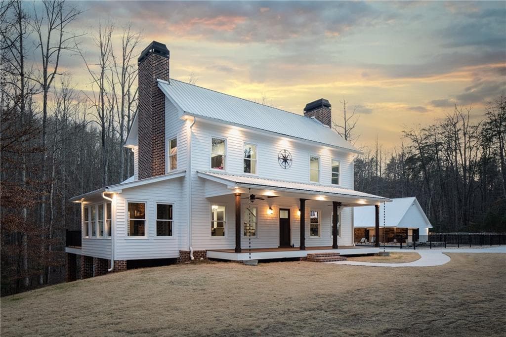 3 bedroom, 3 bathroom single family residence sold at 6930 Nichols Cove Drive, Dawsonville, GA 30534