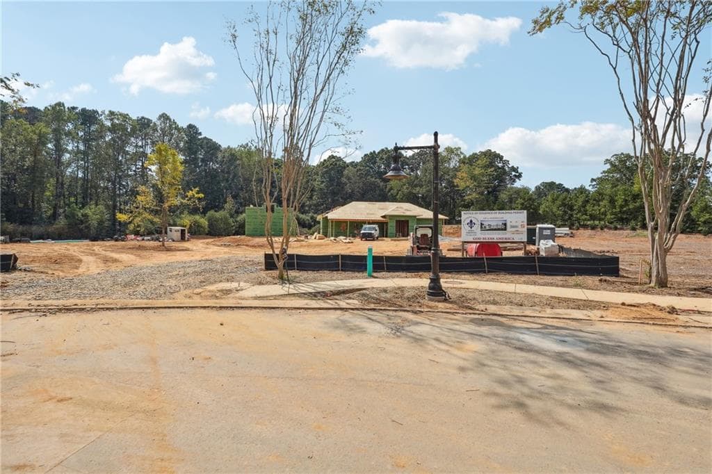 4,000 sq ft single family residence for sale at 4525 Muskogee Court, Cumming, GA 30040 — photo 9