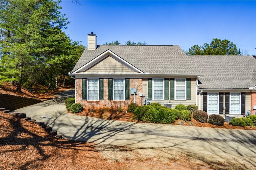2 bedroom, 2 bathroom townhouse sold at 1130 Camry Circle, Dallas, GA 30157
