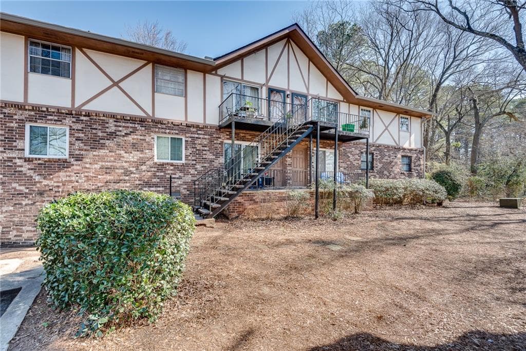 2 bedroom, 2 bathroom condominium sold at 1229 Church Street C, Decatur, GA 30030
