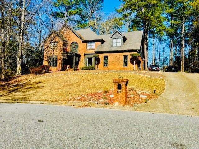 5 bedroom, 5 bathroom single family residence sold at 4665 GUILFORD FOREST Drive, Atlanta, GA 30331