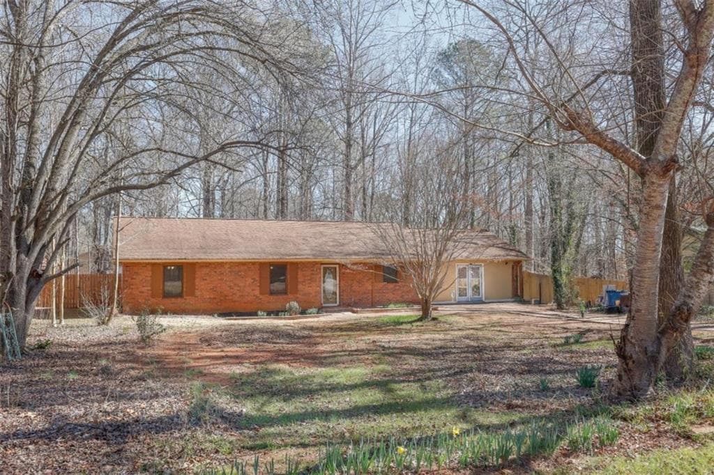 3 bedroom, 2 bathroom single family residence sold at 260 Apalachee Church Road, Auburn, GA 30011