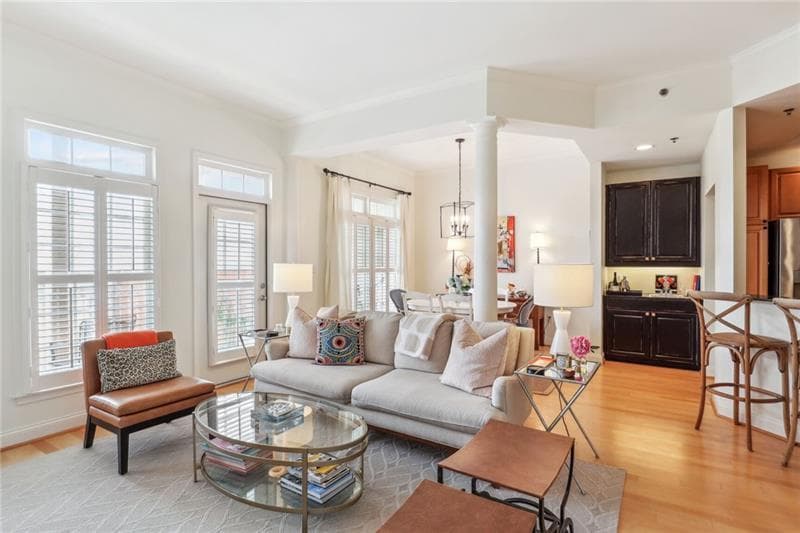 1 bedroom, 1 bathroom condominium sold at 50 Biscayne Drive 6117, Atlanta, GA 30309