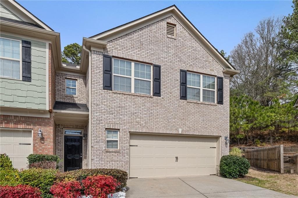 3 bedroom, 3 bathroom townhouse sold at 2166 Waterford Park Drive, Lawrenceville, GA 30044