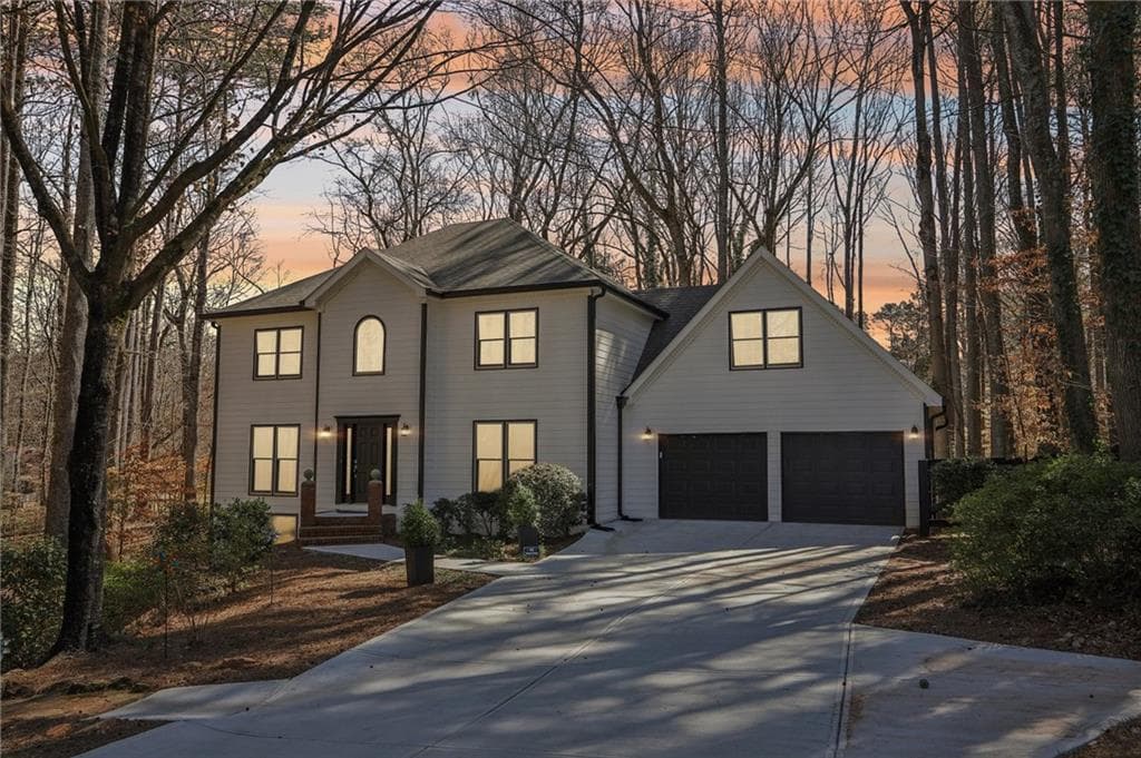 4 bedroom, 3 bathroom single family residence sold at 325 Upper Creek Court, Roswell, GA 30076