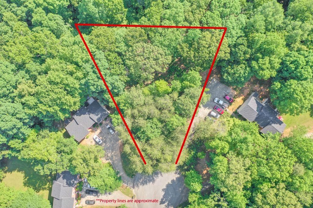 4052 HIDDEN HOLLOW Terrace, Gainesville, GA 30506 — most recent listing photo