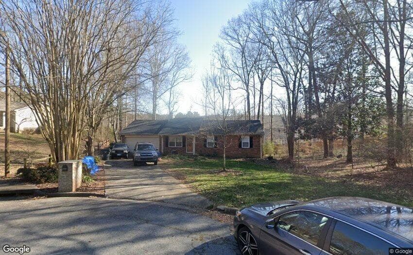 3 bedroom, 2 bathroom, 1,399 sq ft single family residence sold at 1564 MILL RUN Court, Lawrenceville, GA 30046