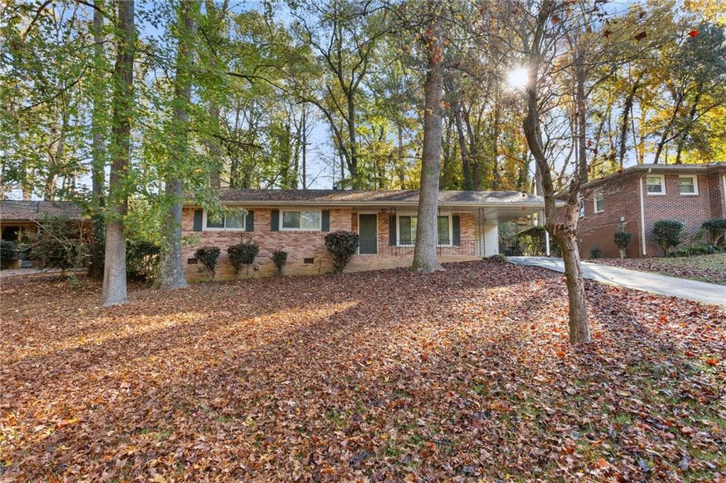 3 bedroom, 2 bathroom single family residence sold at 2740 Pasco Lane, Atlanta, GA 30316