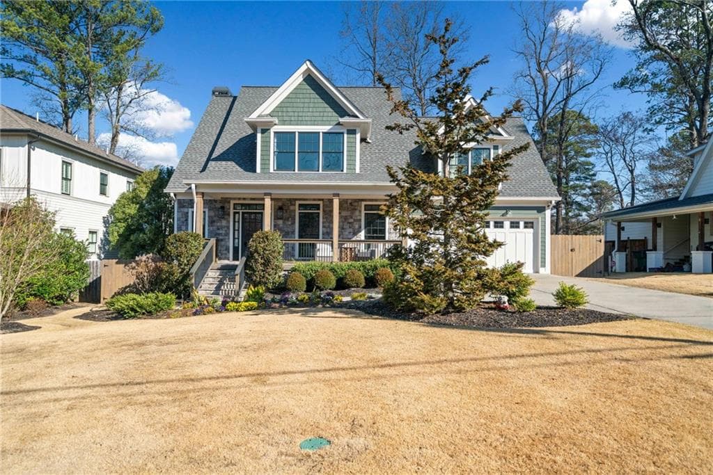 4 bedroom, 4 bathroom single family residence sold at 3132 Skyland Drive, Atlanta, GA 30341