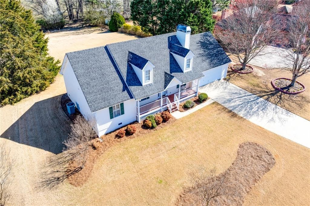 3 bedroom, 2 bathroom single family residence sold at 773 Coleen Drive, Winder, GA 30680