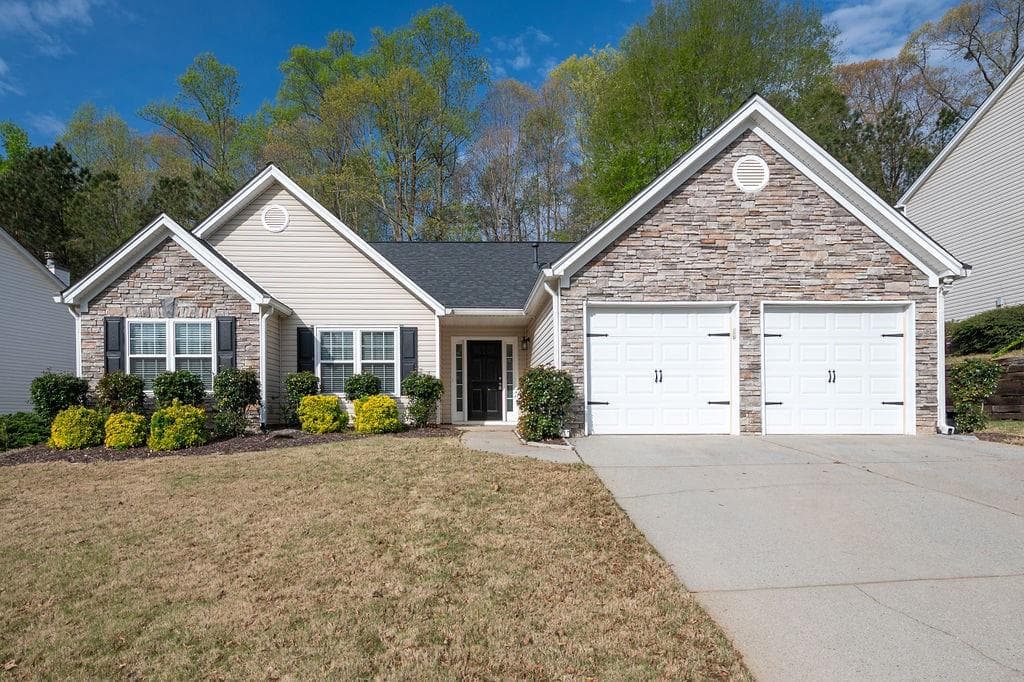 3 bedroom, 2 bathroom single family residence sold at 1851 Millwood Park Court, Buford, GA 30518