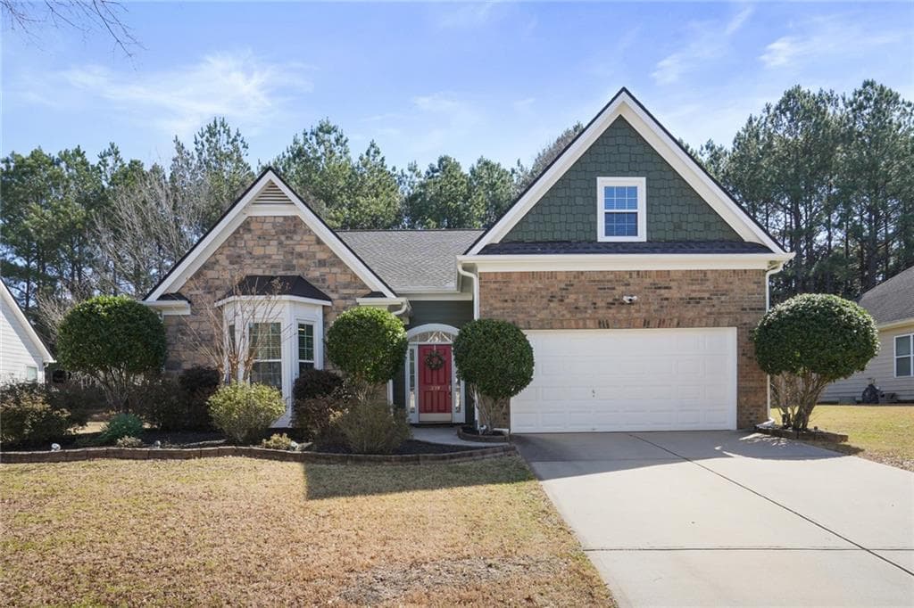 3 bedroom, 2 bathroom single family residence sold at 339 Southgate Drive, Locust Grove, GA 30248