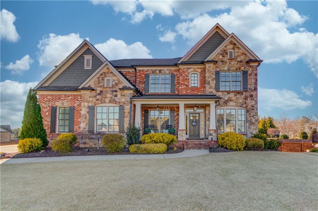 5 bedroom, 4 bathroom single family residence sold at 3538 Lily Magnolia Court, Buford, GA 30519
